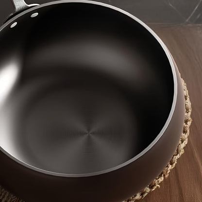 Handcrafted Traditional Cast Iron Skillet with Mirror Non-Stick Coating - Splash-Free Design, Rust Resistant, Durable Structure for Even Heat Distribution - Essential for Healthy Cooking in the Kitchen