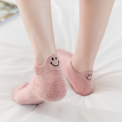 20 Pairs of Cute Patterned Breathable Womens Casual Athletic Socks - Stylish and Comfortable Sport Socks for Everyday Wear