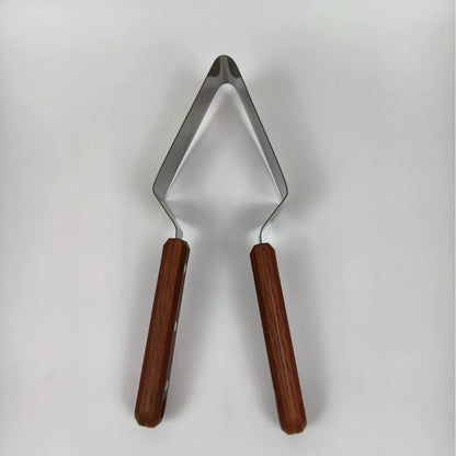 1 Stainless Steel Cake Cutter - Triangle Cake Transfer Tool, Durable Baking Tool, Suitable for Home Use, Perfect for Valentine's Day, Weddings, Birthday Parties, and Cake Cutting
